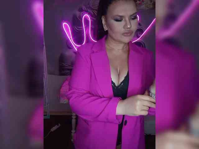 Brunetochkaaa webcam