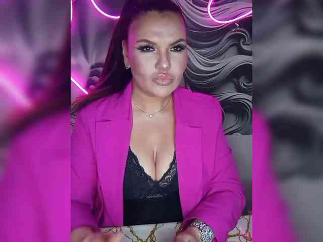 Brunetochkaaa webcam