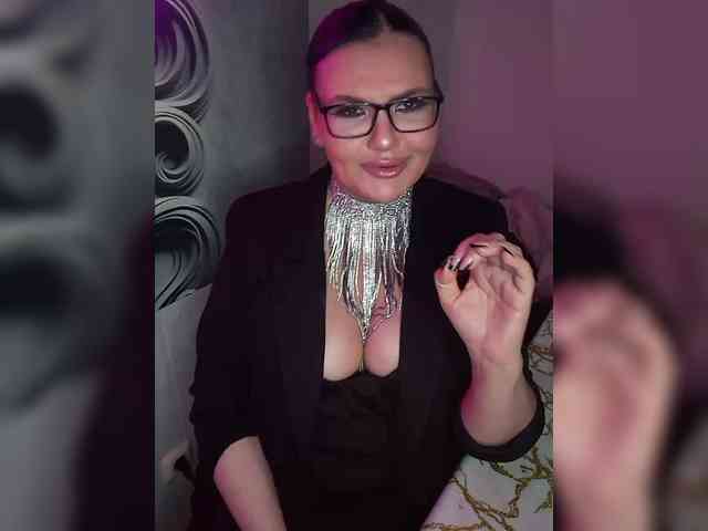 Brunetochkaaa webcam