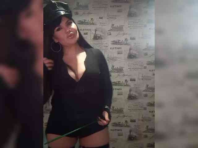 Brunetochkaaa webcam