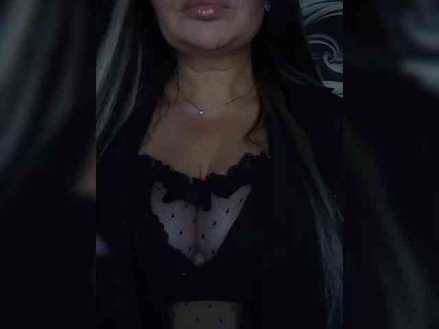 Brunetochkaaa webcam