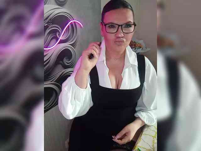 Brunetochkaaa webcam