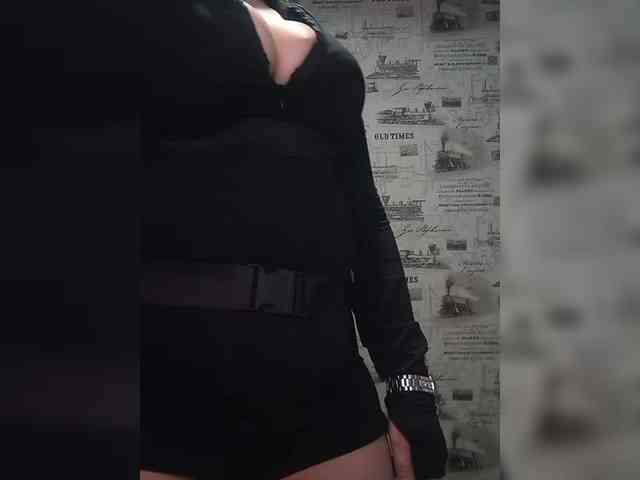 Brunetochkaaa webcam