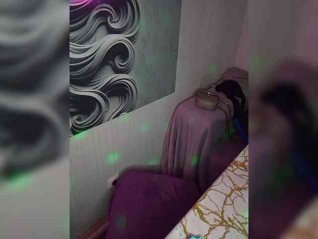 Brunetochkaaa webcam