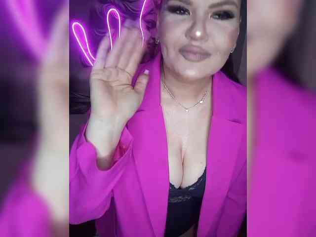 Brunetochkaaa webcam