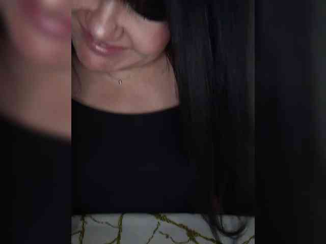 Brunetochkaaa webcam