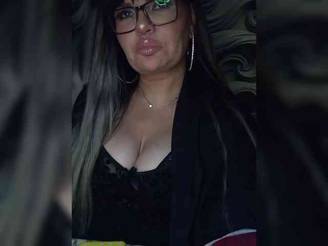 Brunetochkaaa webcam