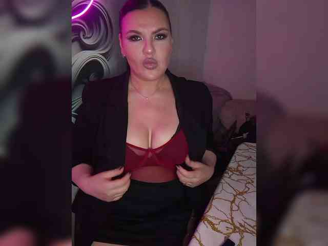 Brunetochkaaa webcam