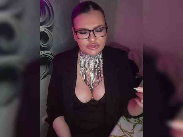 Brunetochkaaa webcam