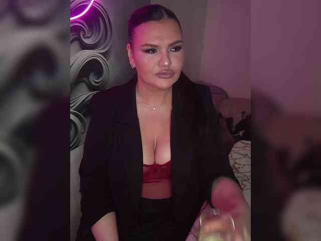 Brunetochkaaa webcam