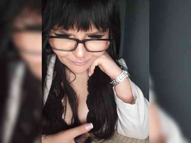 Brunetochkaaa webcam