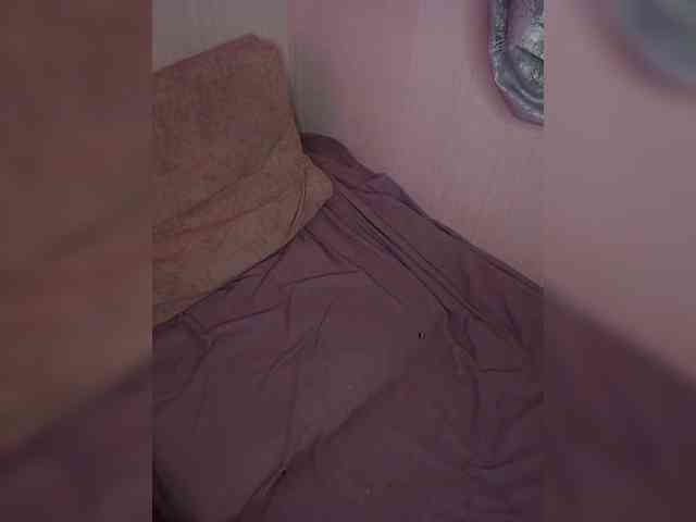 Brunetochkaaa webcam