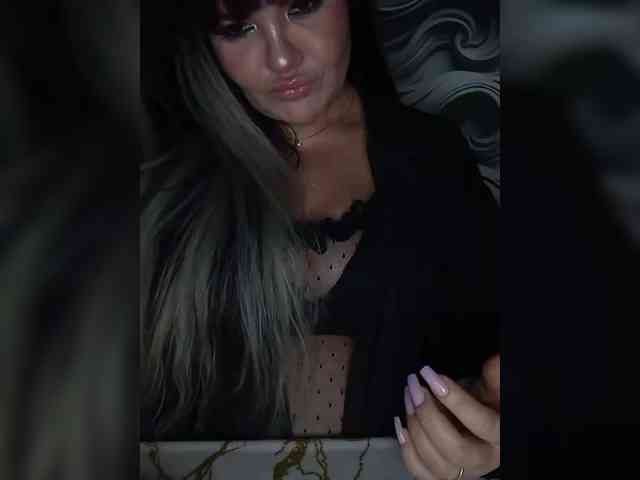 Brunetochkaaa webcam
