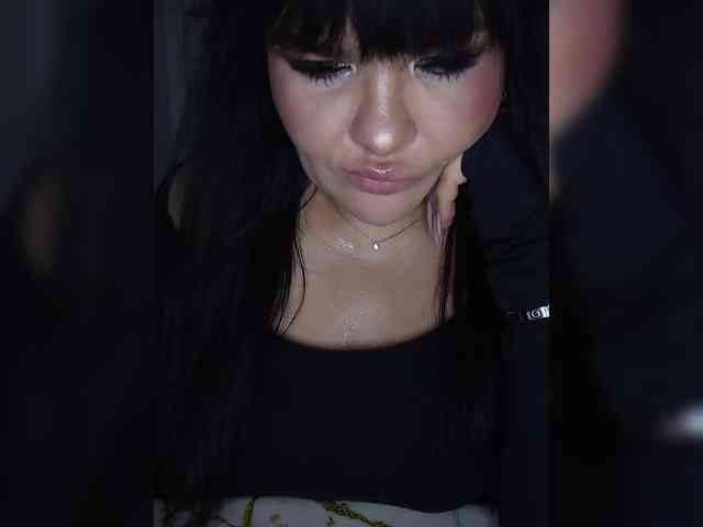 Brunetochkaaa webcam