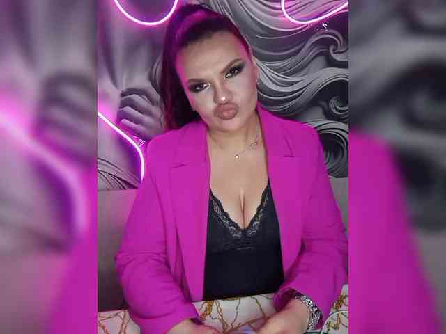 Brunetochkaaa webcam