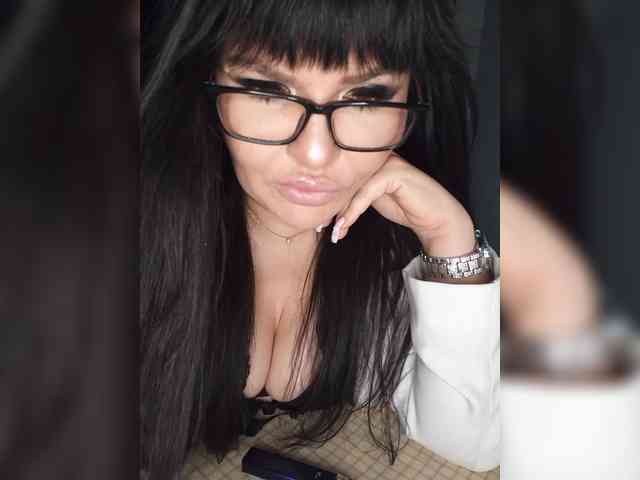 sexy chat Brunetochkaaa