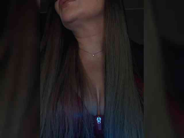 Brunetochkaaa webcam