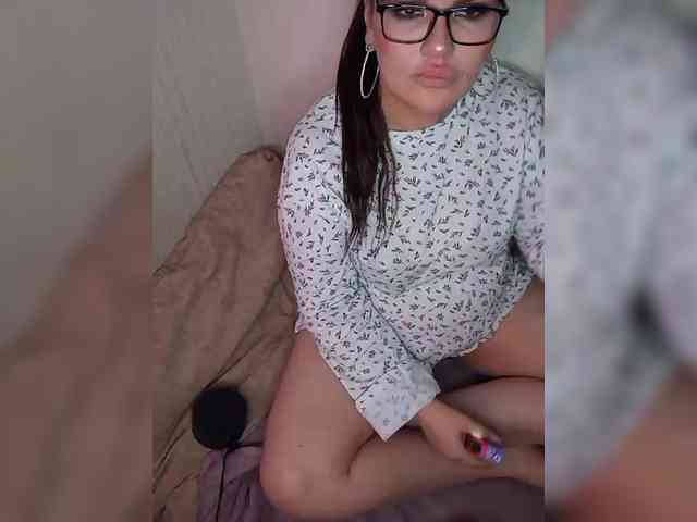 Brunetochkaaa webcam