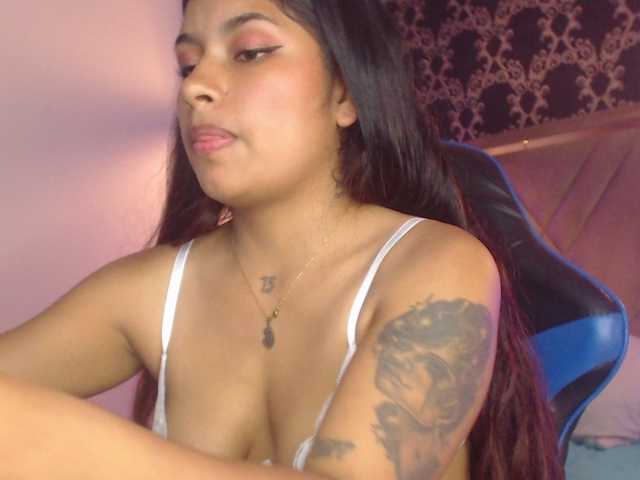 ChantalPetit's BongaCams show and profile