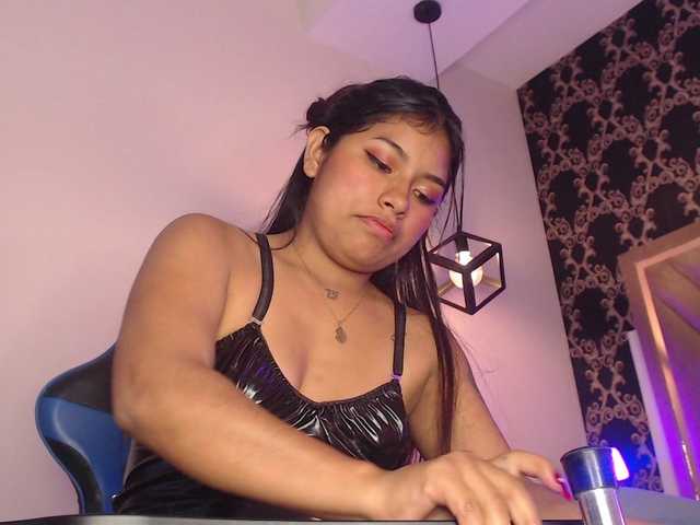 ChantalPetit's BongaCams show and profile