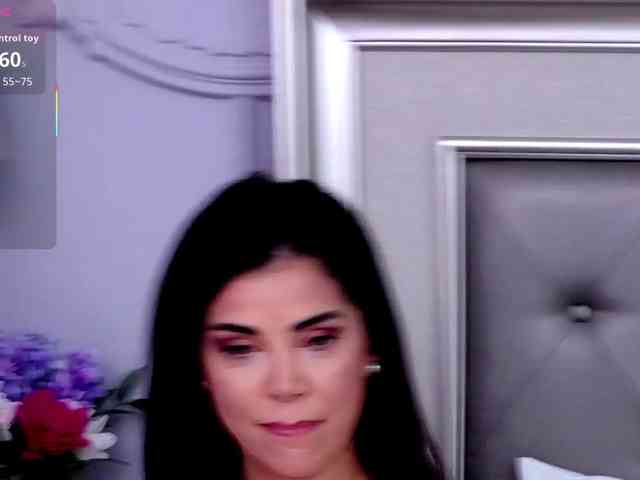 ElianaCarrill webcam