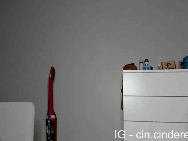 Cinderella07 webcam