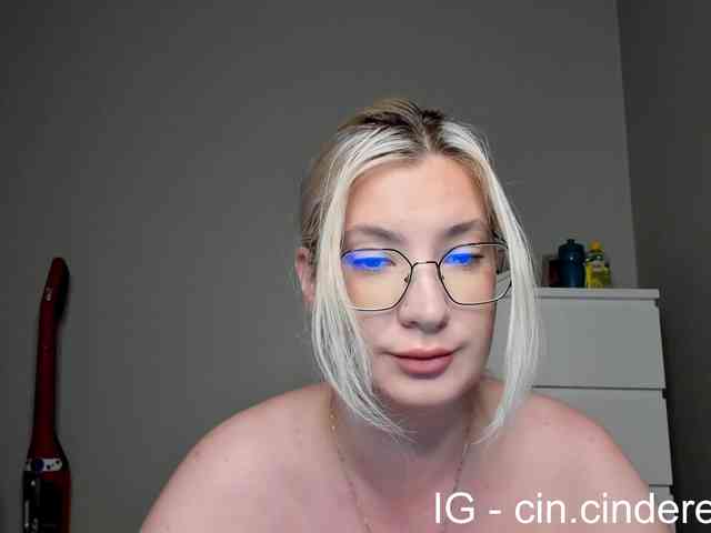 Cinderella07 webcam