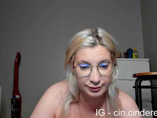 Cinderella07 webcam