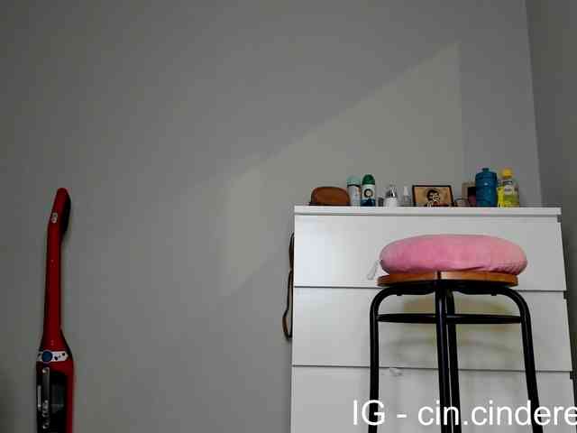 Cinderella07 webcam