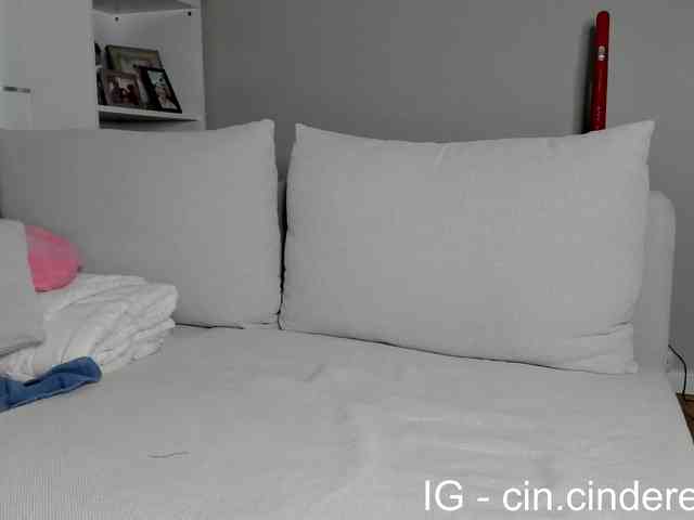 Cinderella07 webcam