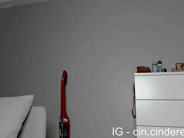 Cinderella07 webcam