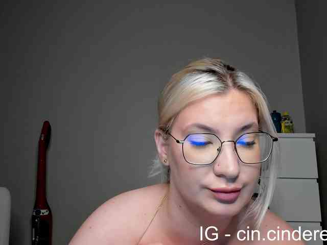 Cinderella07 webcam
