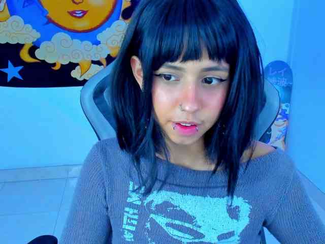 Harakitty777 webcam
