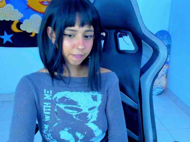 Harakitty777 webcam
