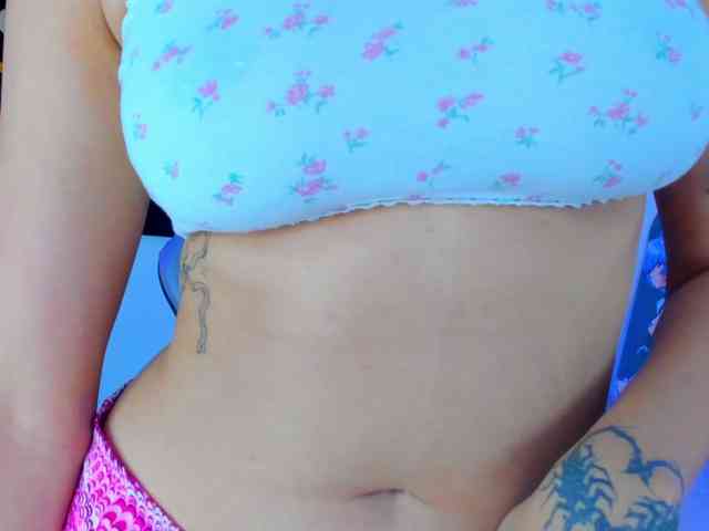 Harakitty777 webcam