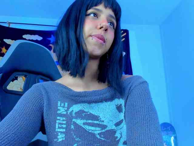 Harakitty777 webcam