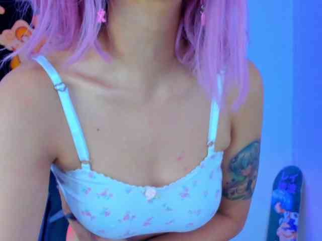 Harakitty777 webcam