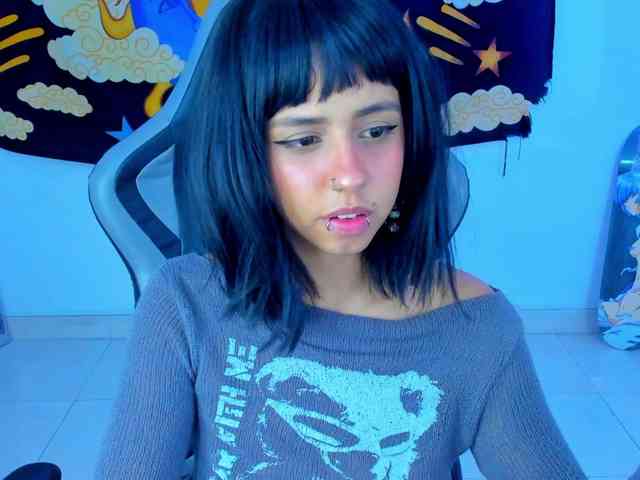 Harakitty777 webcam