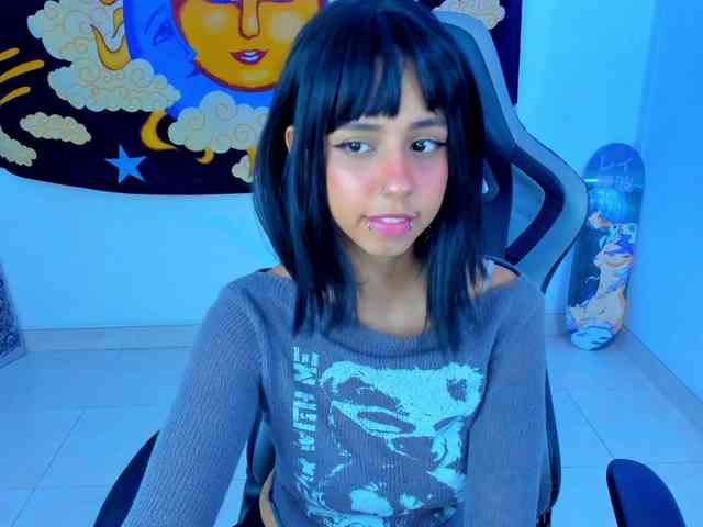 Harakitty777 webcam