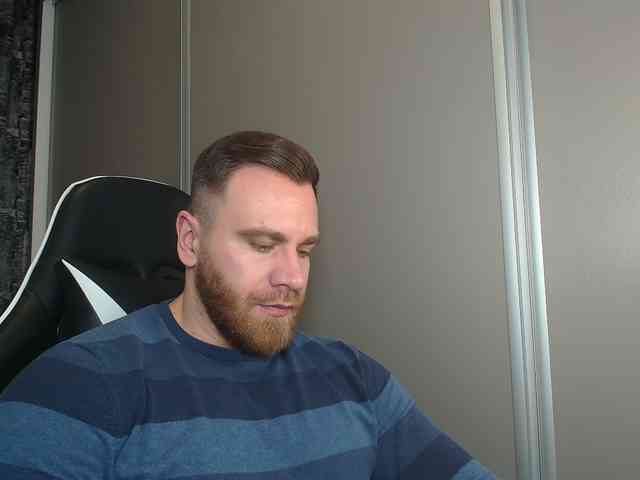 Thori921 Live Webcam on BongaCams