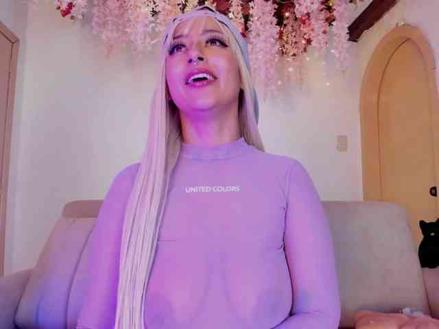 Mia-Bloom