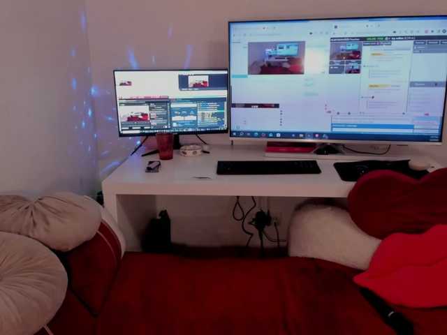 aryahunt's BongaCams show and profile