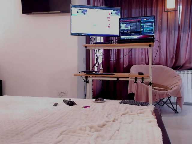 aryahunt's BongaCams show and profile