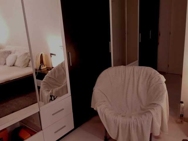 aryahunt's BongaCams show and profile