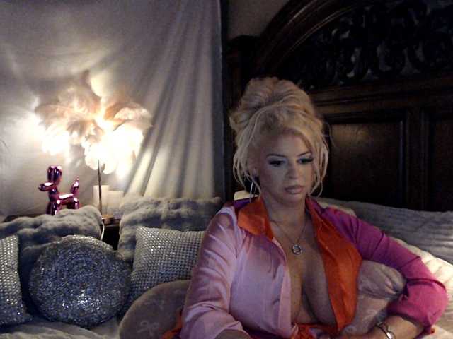  xtinastar chat room