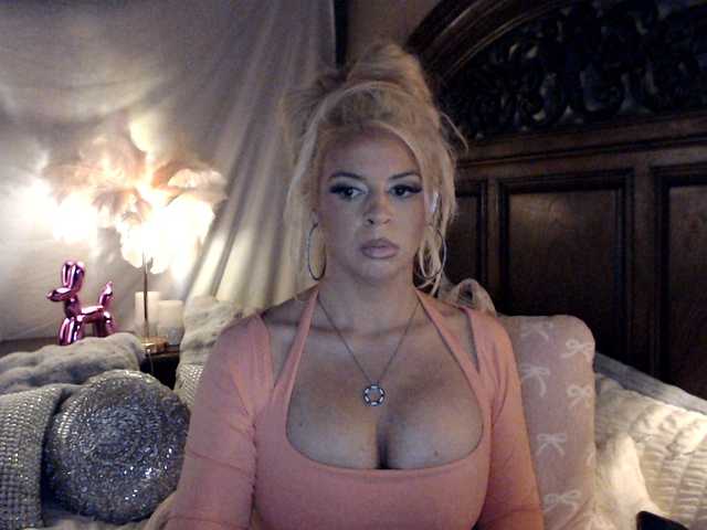  xtinastar chat room