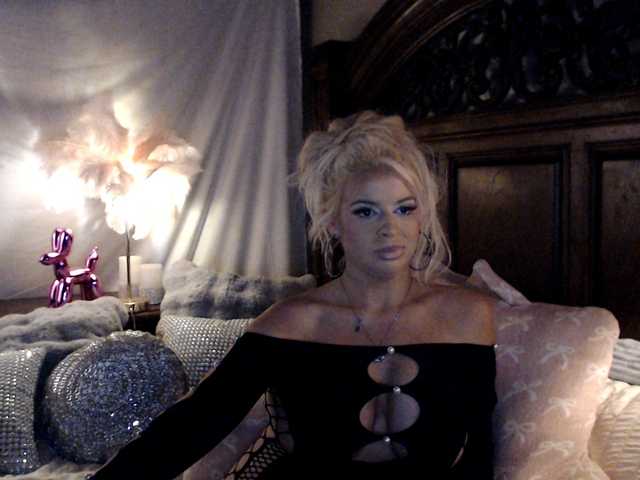  xtinastar chat room