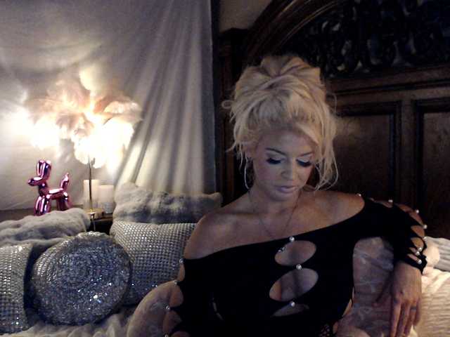  xtinastar chat room