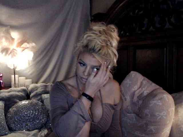 GwenTaylor webcam