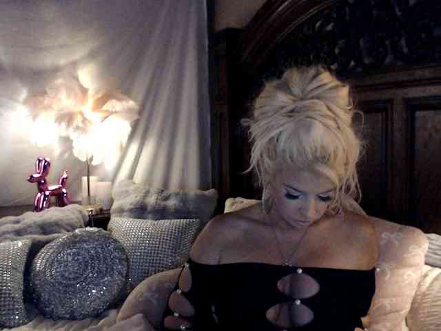 GwenTaylor webcam